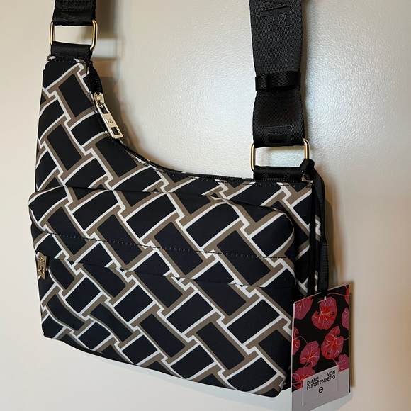 DVF for Target Vintage Weave Neutral Utility Crossbody Bag NEW! - Picture 4 of 7